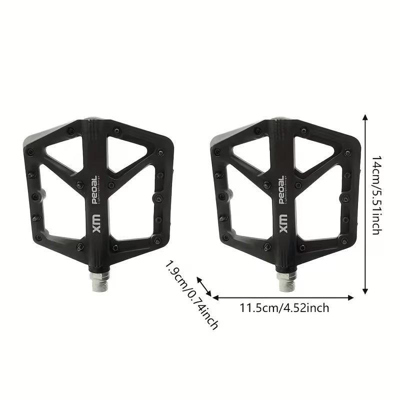 White Mtb pedals with anti slip spikes